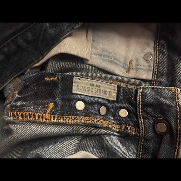 Vintage Y2K Abercrombie & Fitch Distressed Classic Straight Cut Denim Jeans - Picture 2 of 9